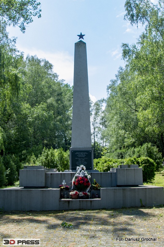 IS rymanów cmentarz radziecki 2