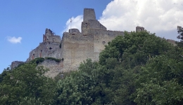 Słowacja - Zamek Beckov. 2021-07-07