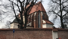 NIEPOŁOMICE