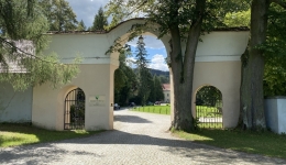 Trzebieszowice - Zamek na Skale. 2020-08-24