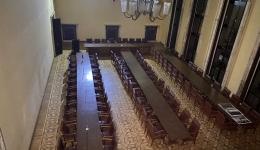 Nowa Huta: Budynek Z Centrum Administracji. 2021-05-21