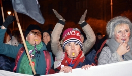 DÉJÀ VU! Ogólnopolski Strajk Kobiet - Kraków. 2018-01-17